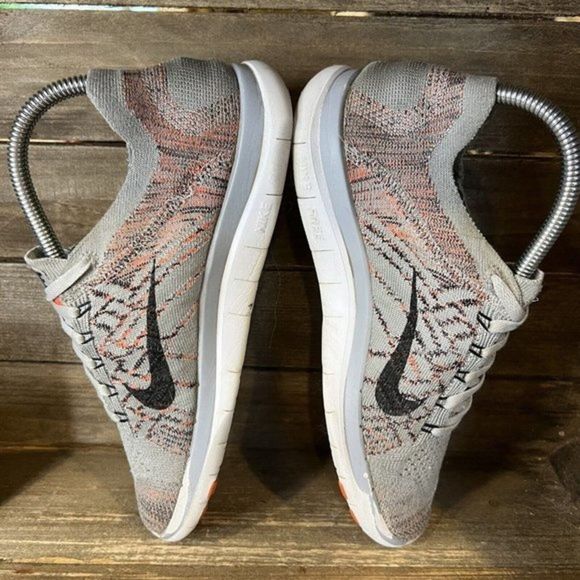 Womens Nike Free RN Run 4.0 Flyknit Athletic Shoes‎ Sneakers Size 8 M GUC - Picture 4 of 6